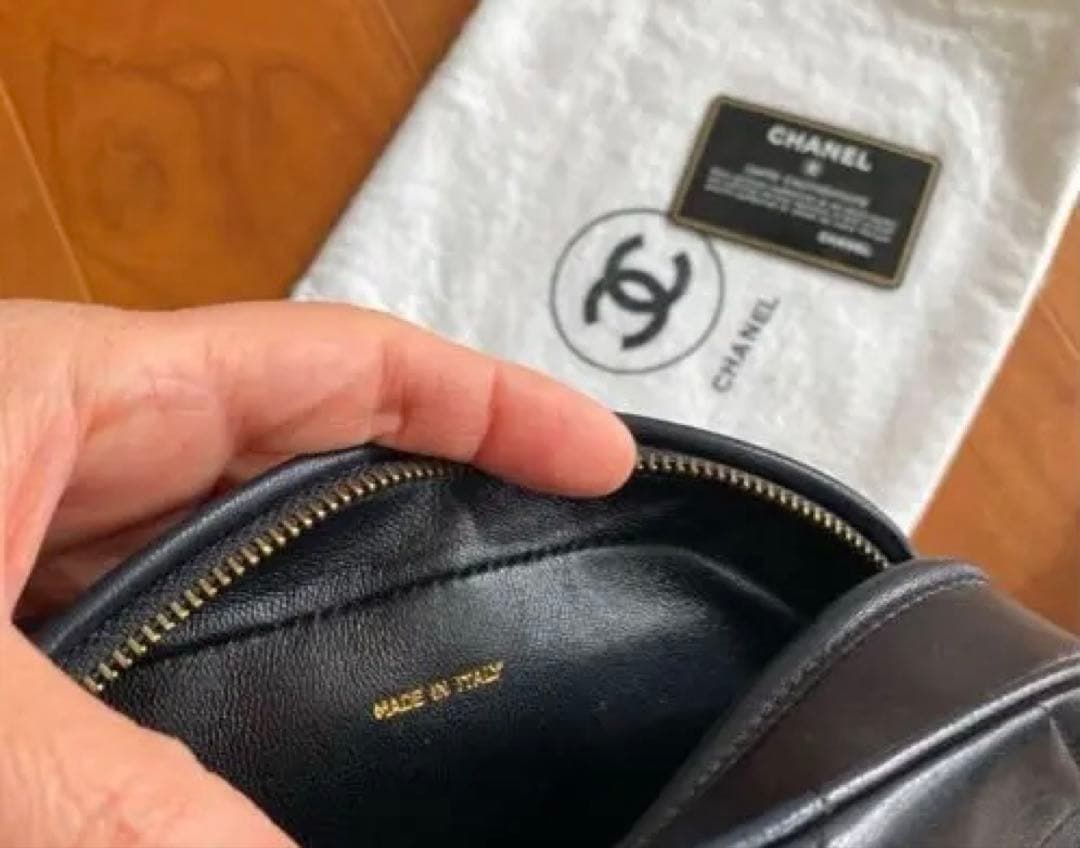 美品　シャネル チェーンショルダー ラムスキン