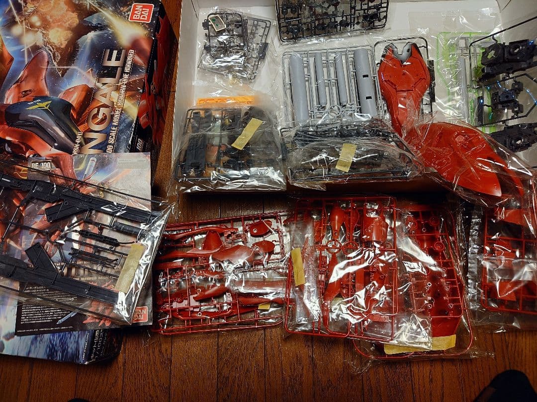 ロ*王様 RE/100 ナイチンゲール 未組立 一部パーツ取れ有り