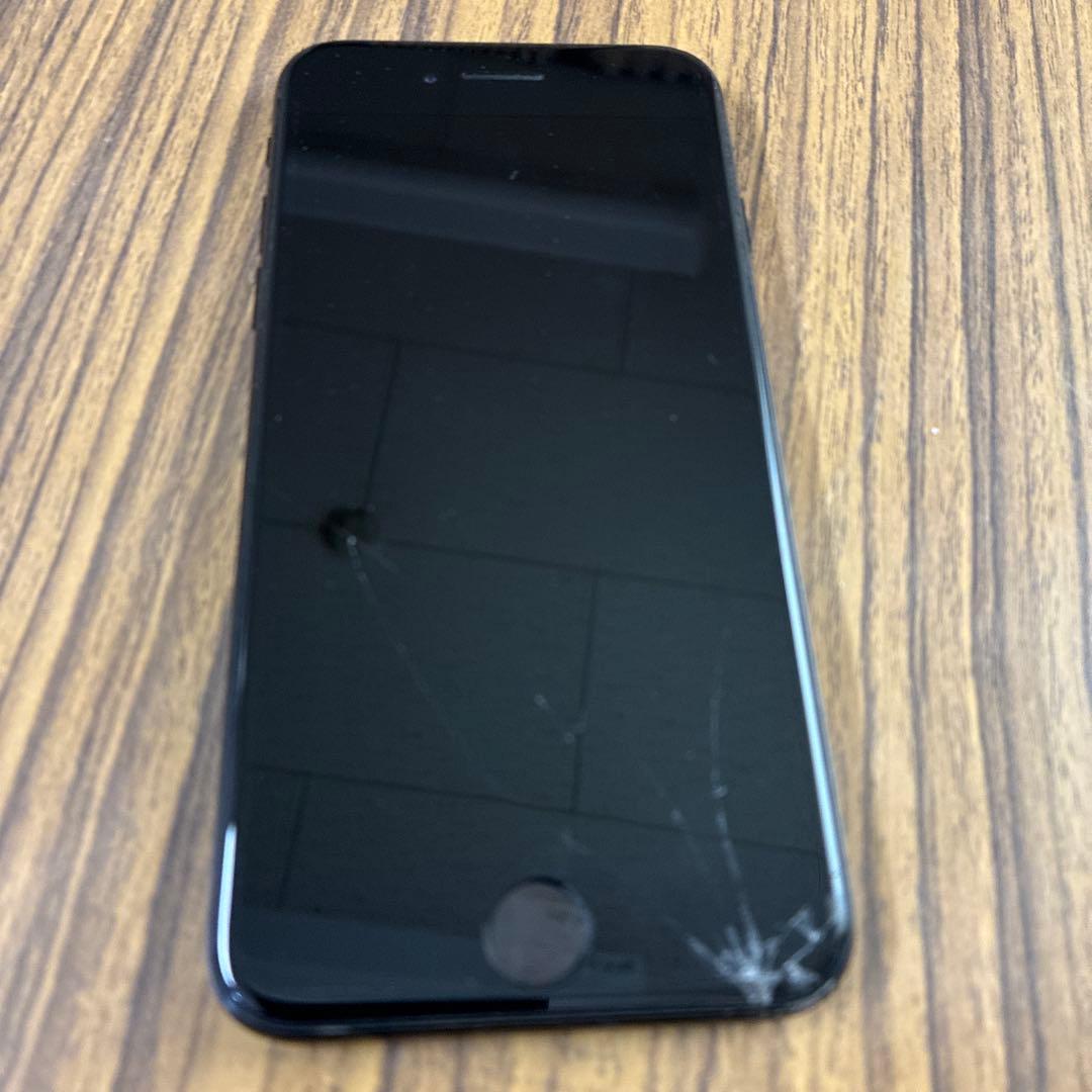 iPhone SE (第2世代) 128GB 本体 画面ひび割れあり