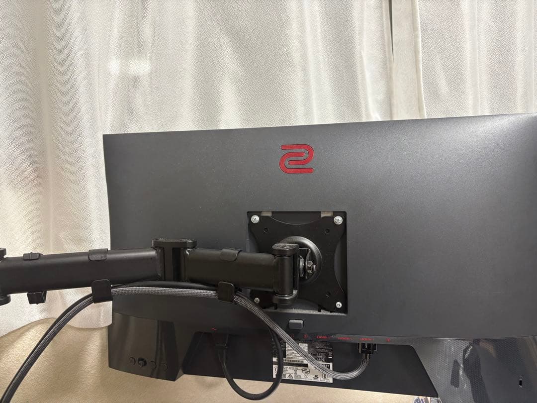 BENQ ZOWIE XL2411K 24インチ　ゲーミングモニター