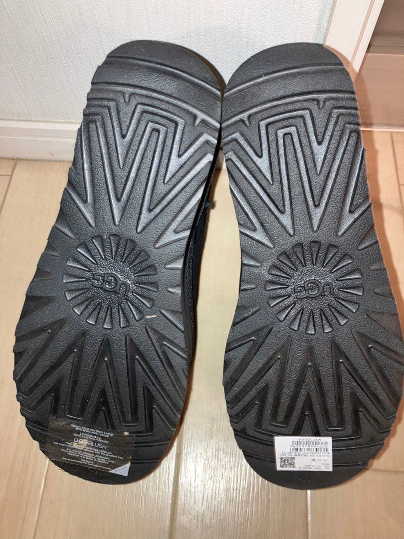 UGG Classic Ultra Mini Platform ブラック　美品