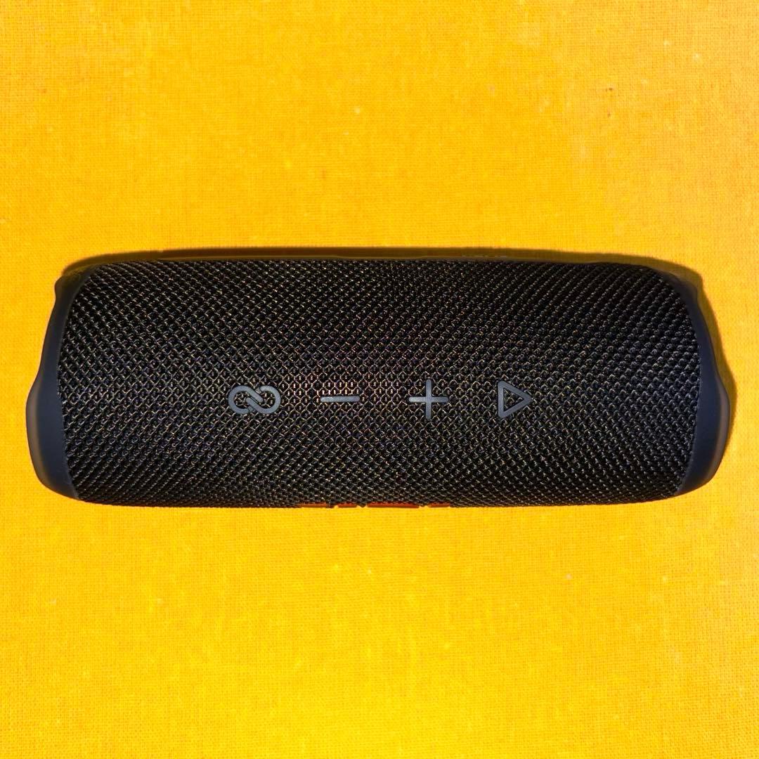 早い者勝ち‼️ JBL FLIP6 Bluetooth スピーカー 屋外でも活躍