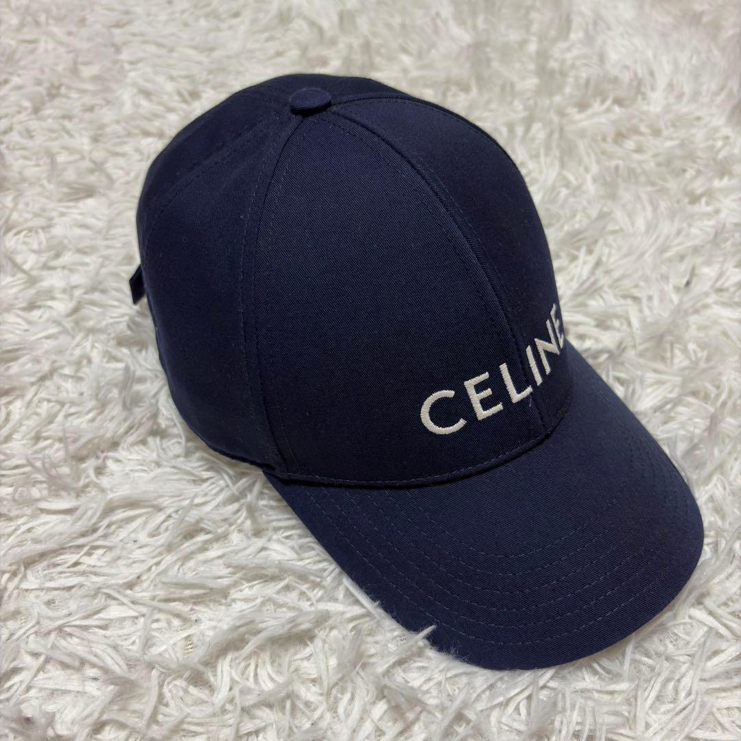 美品　セリーヌ CELINE ロゴキャップ ネイビー 帽子 Mサイズ
