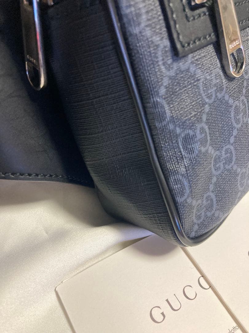 GUCCI グッチ GGスプリーム バッグ ボディバッグ ショルダーバッグ