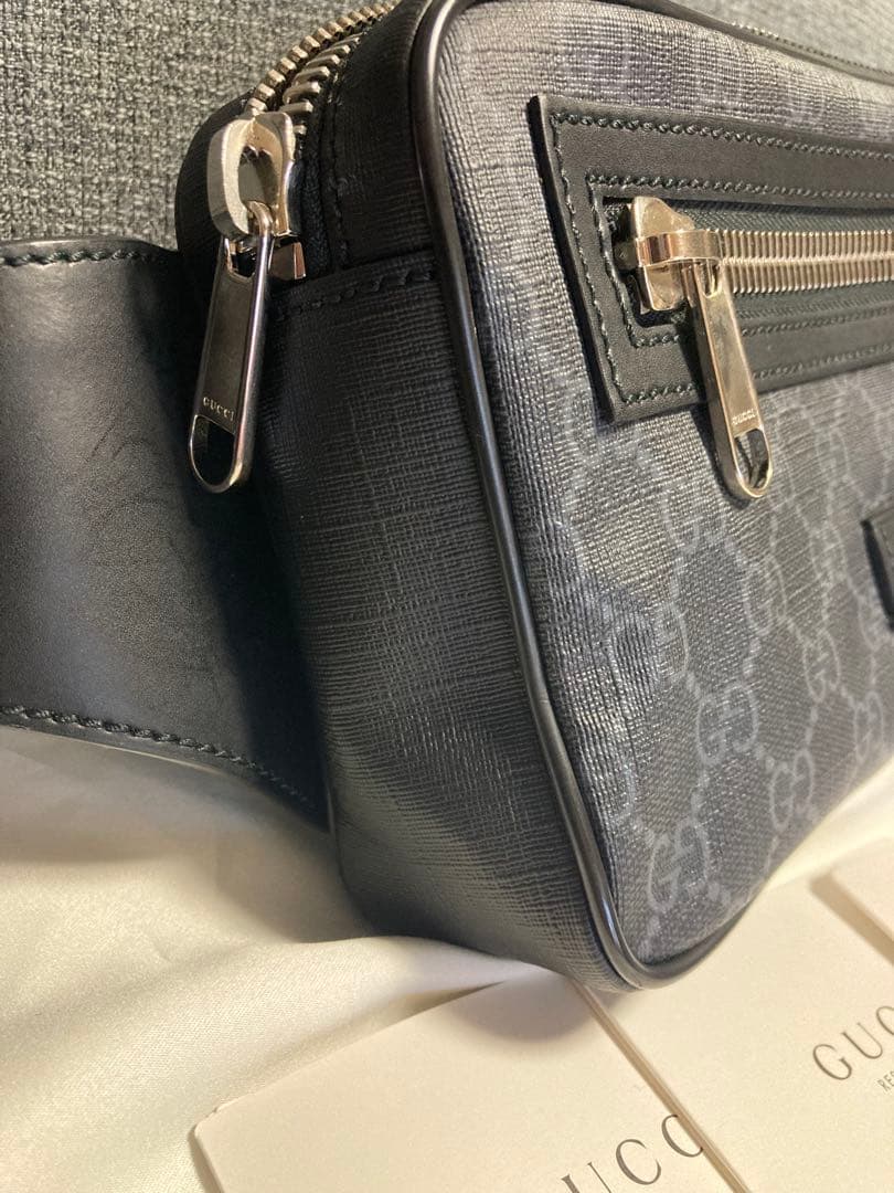 GUCCI グッチ GGスプリーム バッグ ボディバッグ ショルダーバッグ