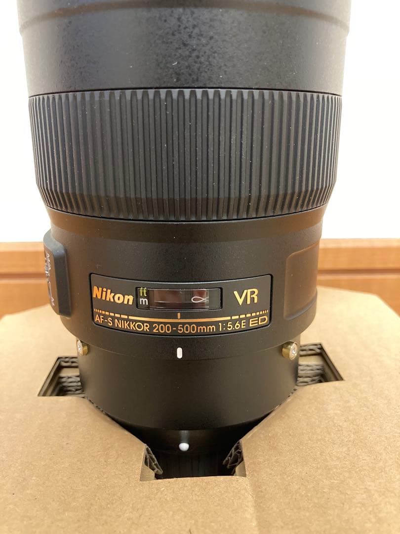 ニコン　200-500mm f/5.6E ED VR