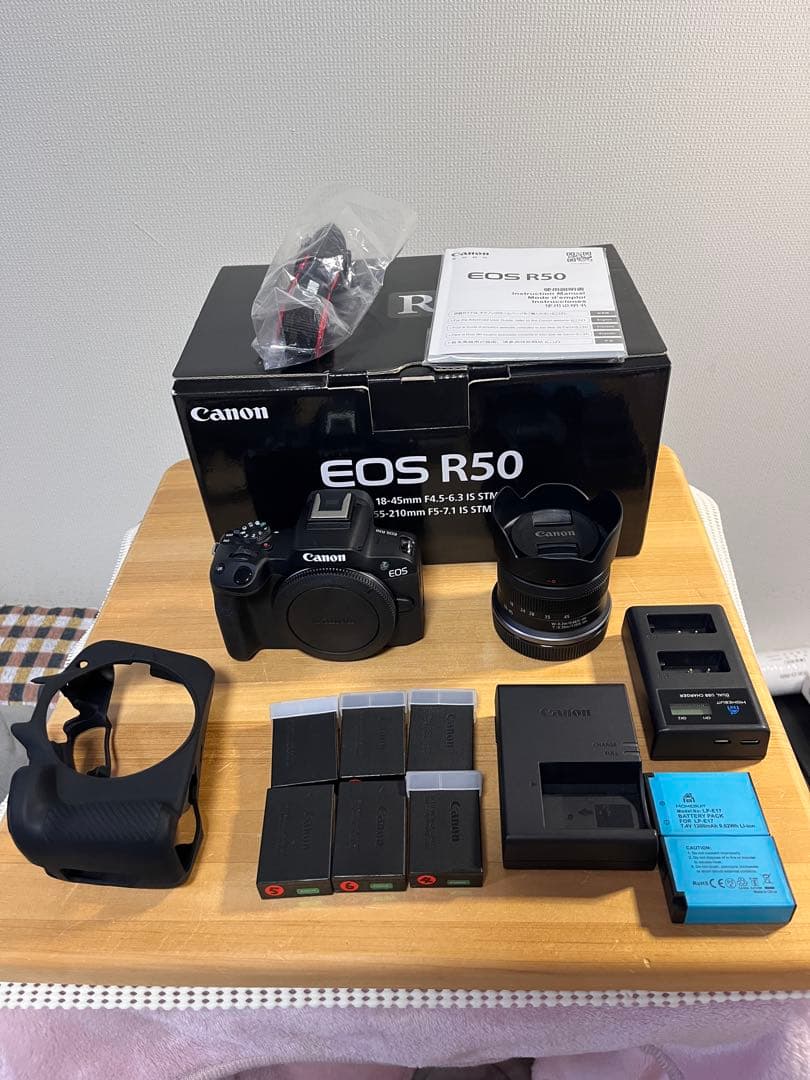 Canon EOS R50レンズキットとオマケ多数