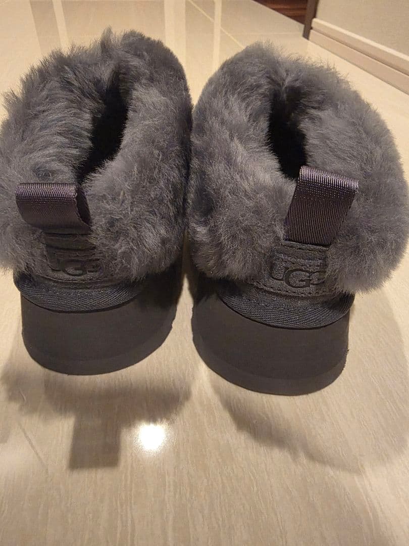 【新品未使用】TAZZELLE　UGG