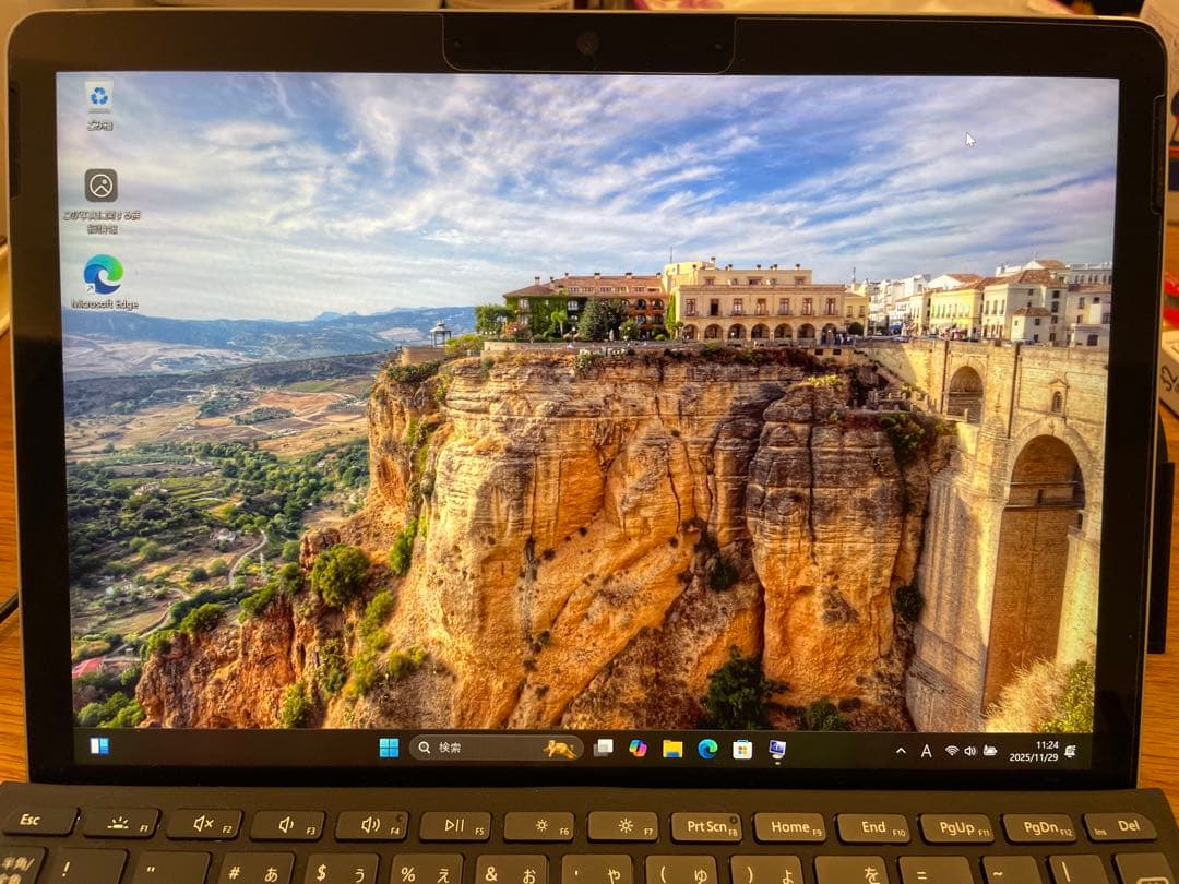 【美品】Microsoft Surface Go3