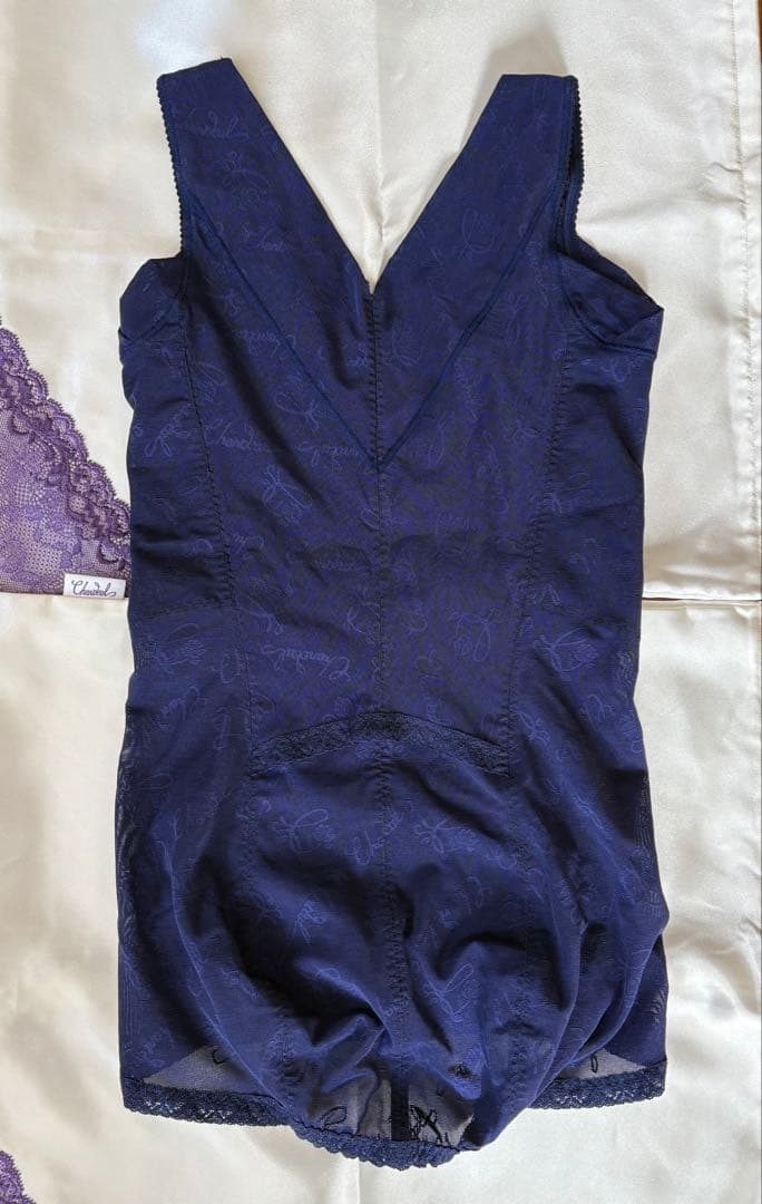 シャンデール ハイエレガント シェイパー ボディースーツ 新品未使用品