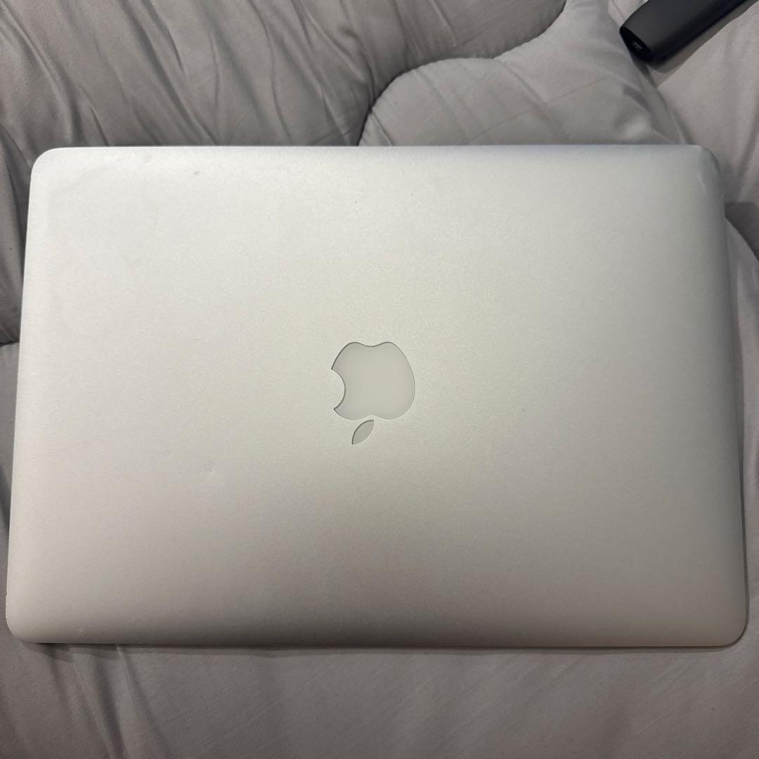 MacBook Air 13インチ　2017年モデル