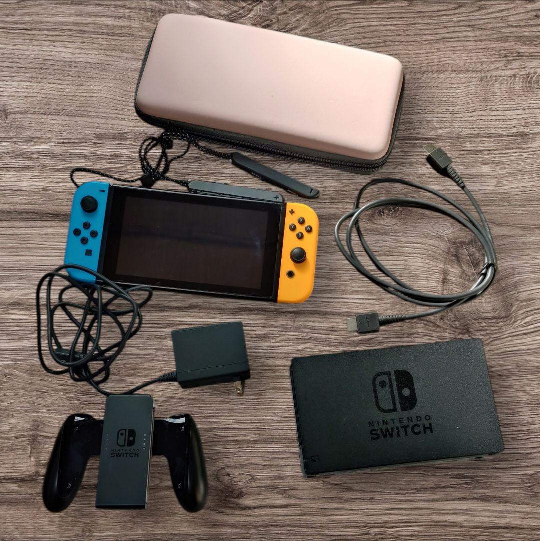 Nintendo Switch 本体 青・オレンジ 付属品　中古　動作確認済み