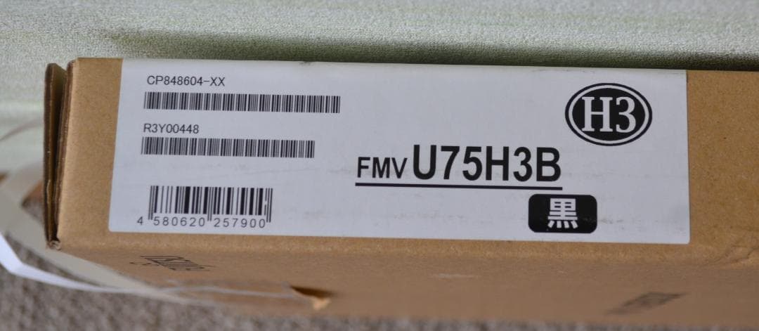 未使用FMVU75H3B(Ryzen 7 5700U)＋WSR-300HP