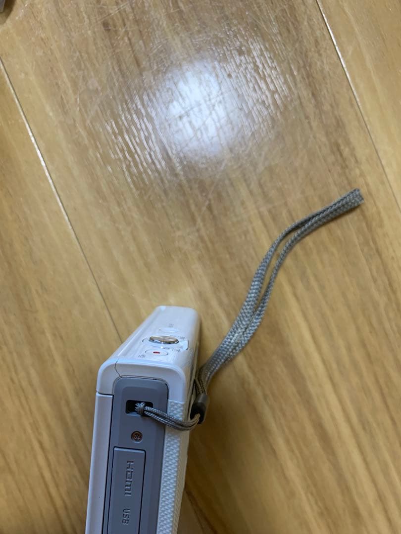 カシオ CASIO EXILIM EX-ZR50 ホワイト