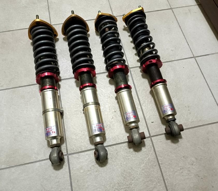 クラウンGRS180/182/184/200 フルタップ式 車高調JIC