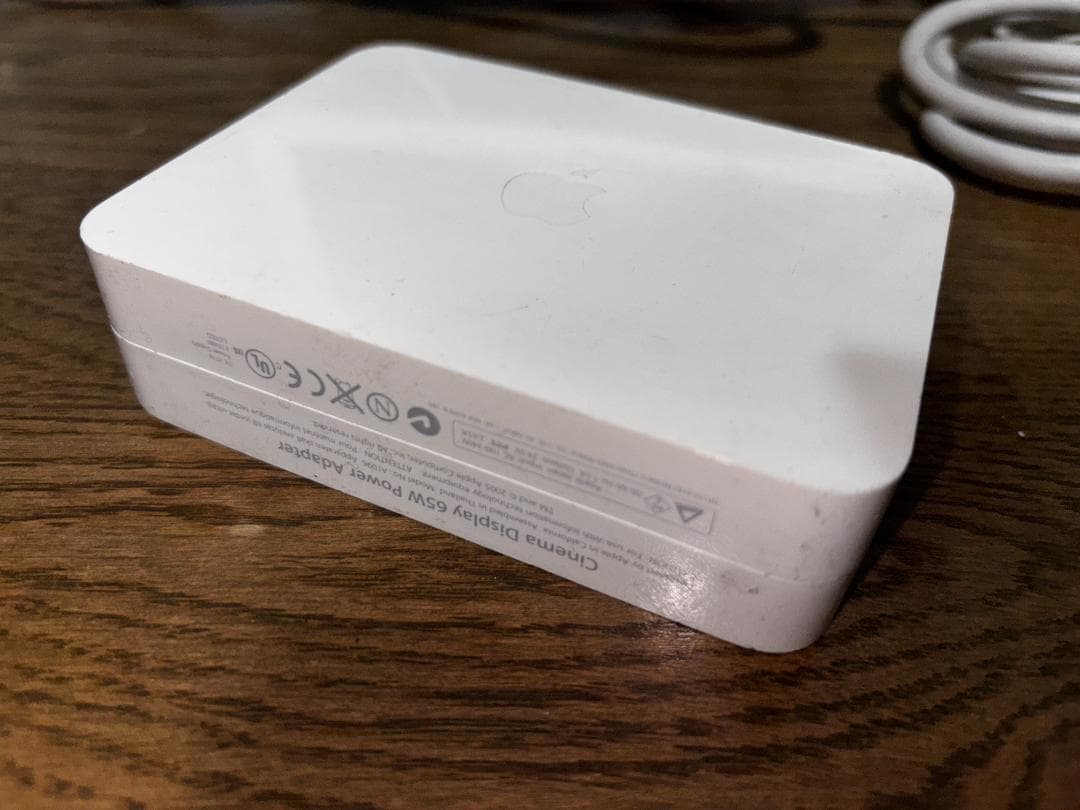 Apple Cinema Display 20インチ A1081 状態良好