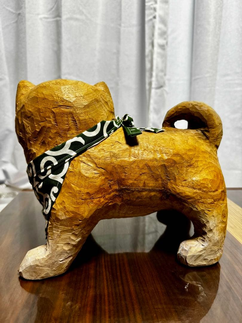 ハンドメイド 木彫り 手彫り 柴犬 一点物 置物 インテリア オブジェ