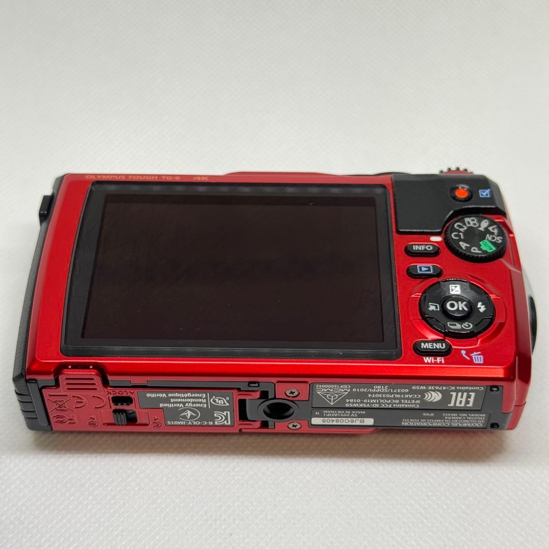 【美品/箱付】OLYMPUS TOUGH TG-6 4K 防水 レッド