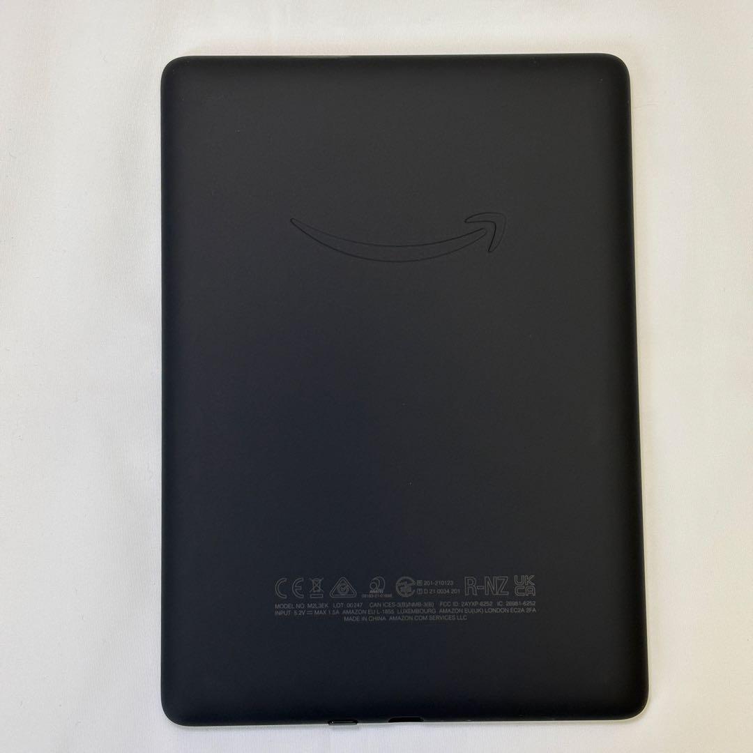 Kindle Paperwhite 第11世代 8GB 6.8インチ 広告あり