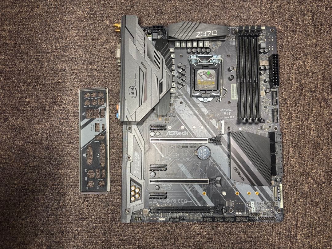 ASRock Z370 extreme4 ATXマザーボード M.2wifi付き