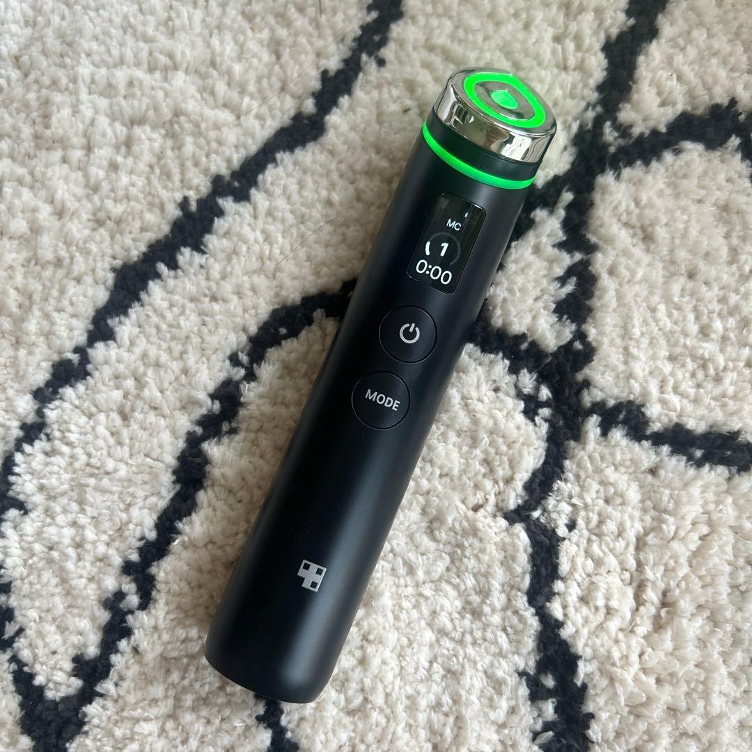 Medicube メディキューブ AGE-R ブースタープロ 美顔器 ブラック