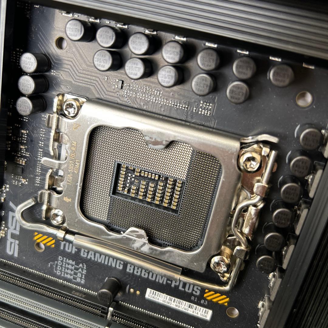 ASUS マザーボード　TUF GAMING B860M-PLUS