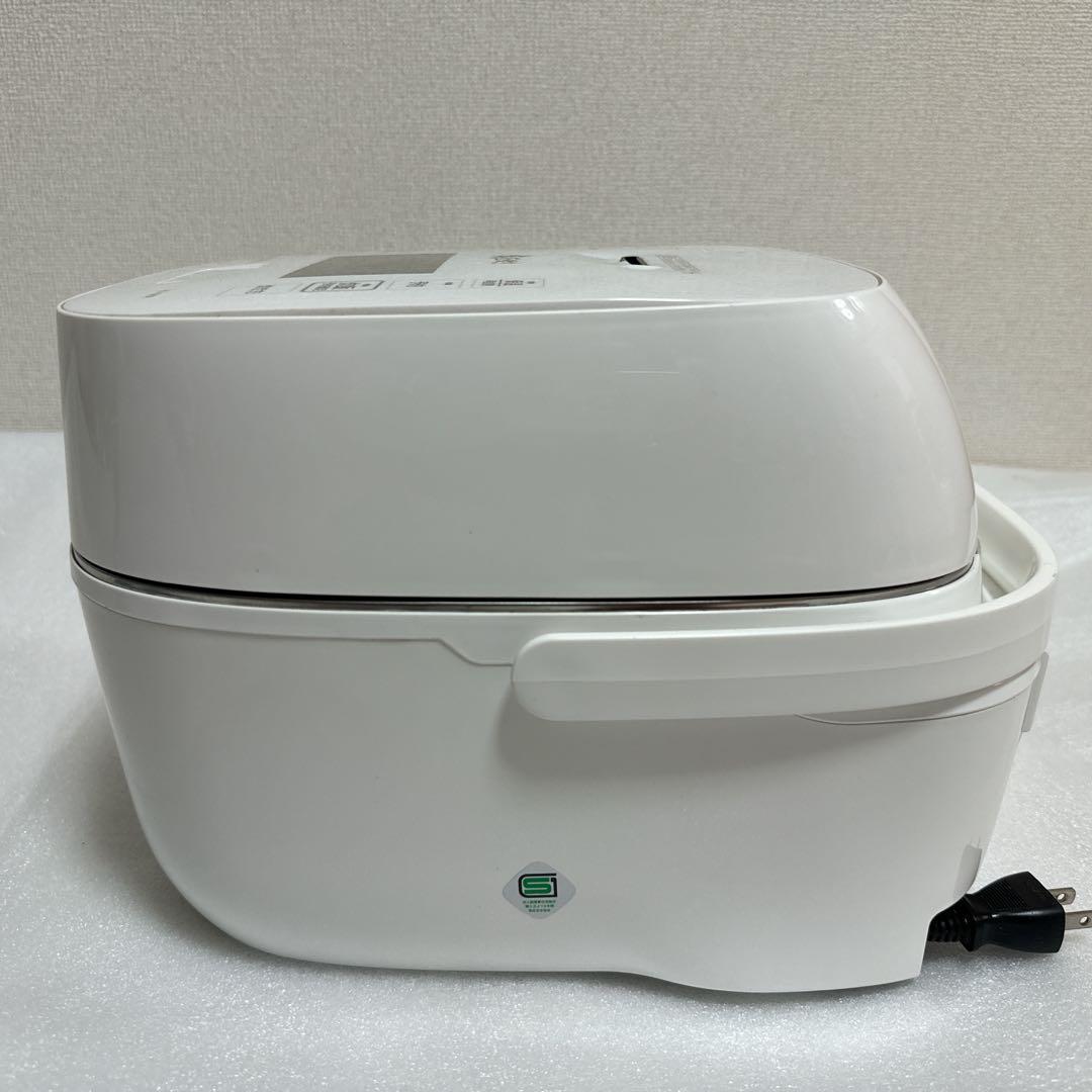 TOSHIBA 真空圧力IHジャー炊飯器 RC-10VSR 2022年製