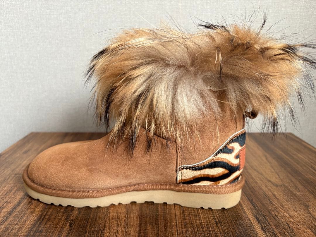 美品UGG Ciele AUSTRALIA アグハラコファームートン24cm