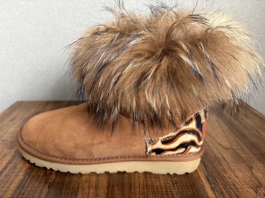 美品UGG Ciele AUSTRALIA アグハラコファームートン24cm