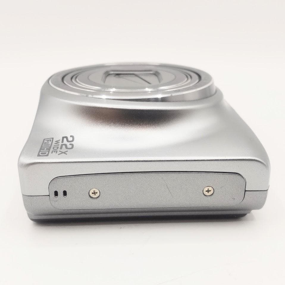 ★箱付★ Nikon COOLPIX S9500 シルバー コンデジ カメラ