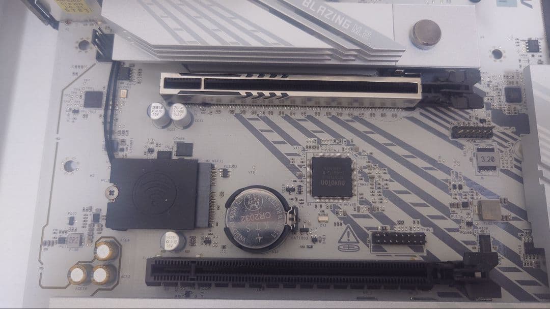 ASRock X870 PRO RS WiFi マザーボード