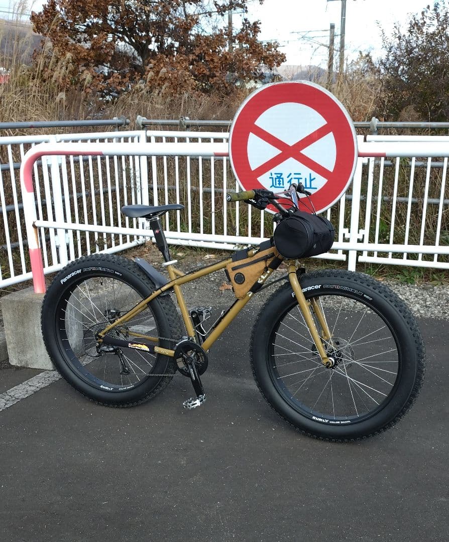 30日迄SURLY Pugsley+BLACK FLOYD※サドル、ペダル除外