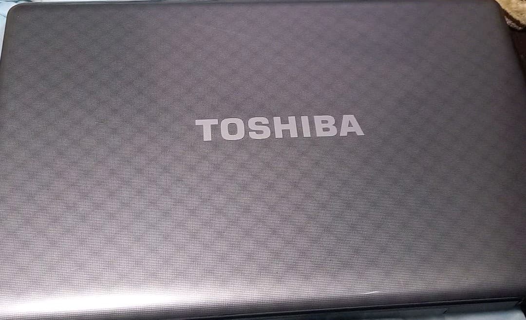 東芝satellite L775-S7111(米国版)