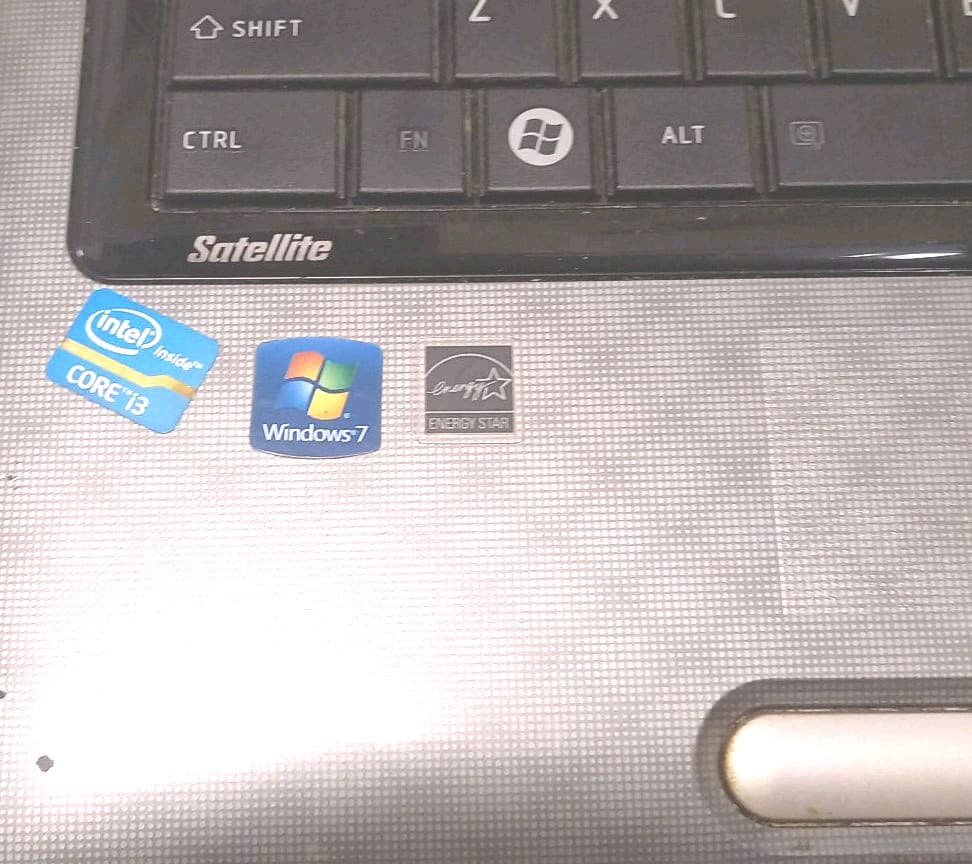 東芝satellite L775-S7111(米国版)