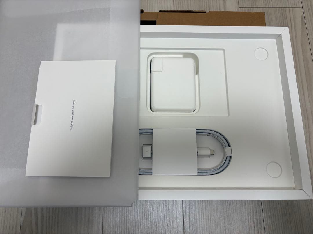 Apple MacBook Pro 16インチ