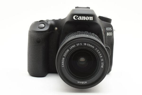 【美品】キャノン Canon EOS80D レンズキット 《S数2143回》