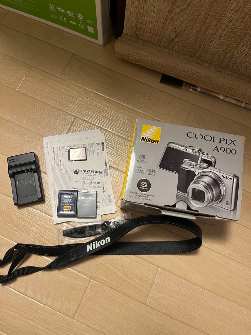 NIKON COOLPIX A900「望遠の世界を、手のひらに。」