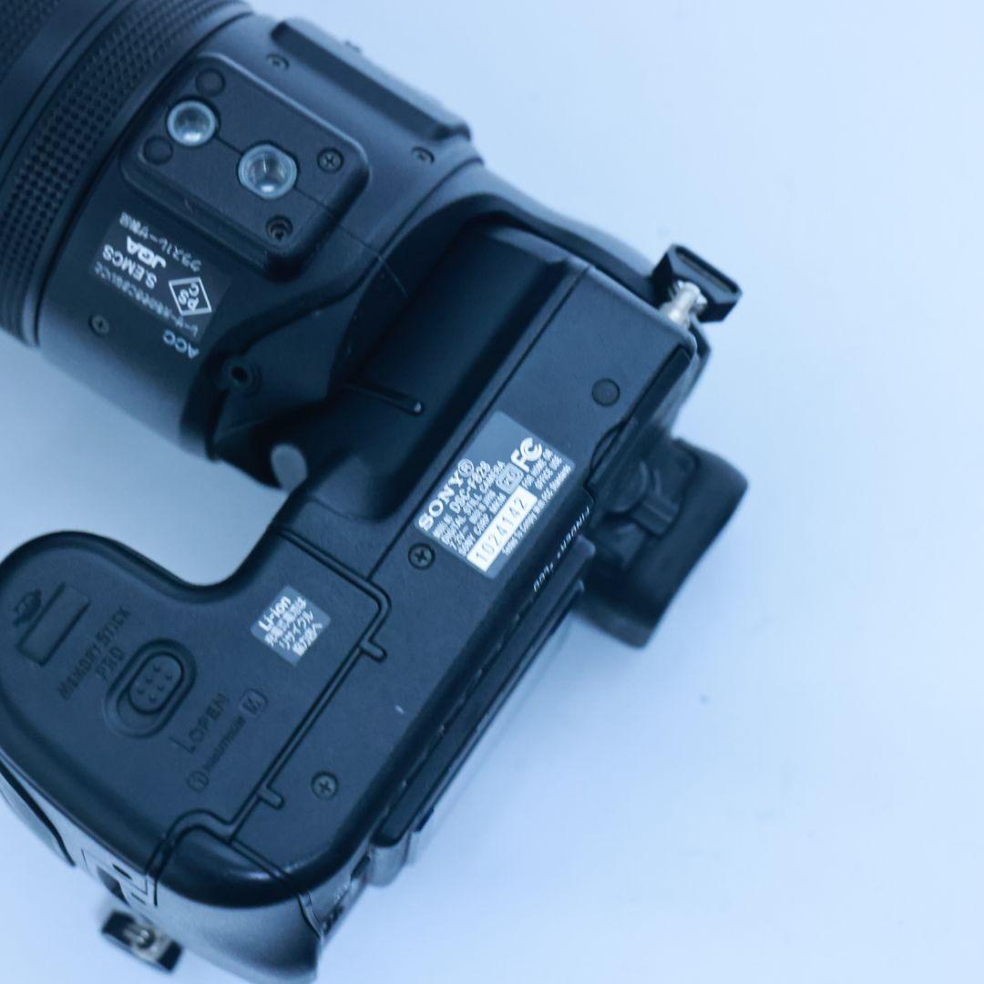 SONY Cyber-shot DSC-F828 デジタルカメラ　メモリー付