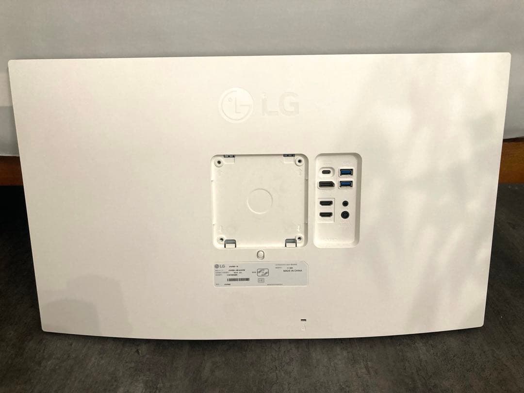 LG UHD Monitor 27インチ 4K USB Type-C