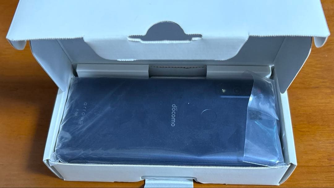 【新品未使用】docomo arrows we F51B ネイビー本体 箱付き