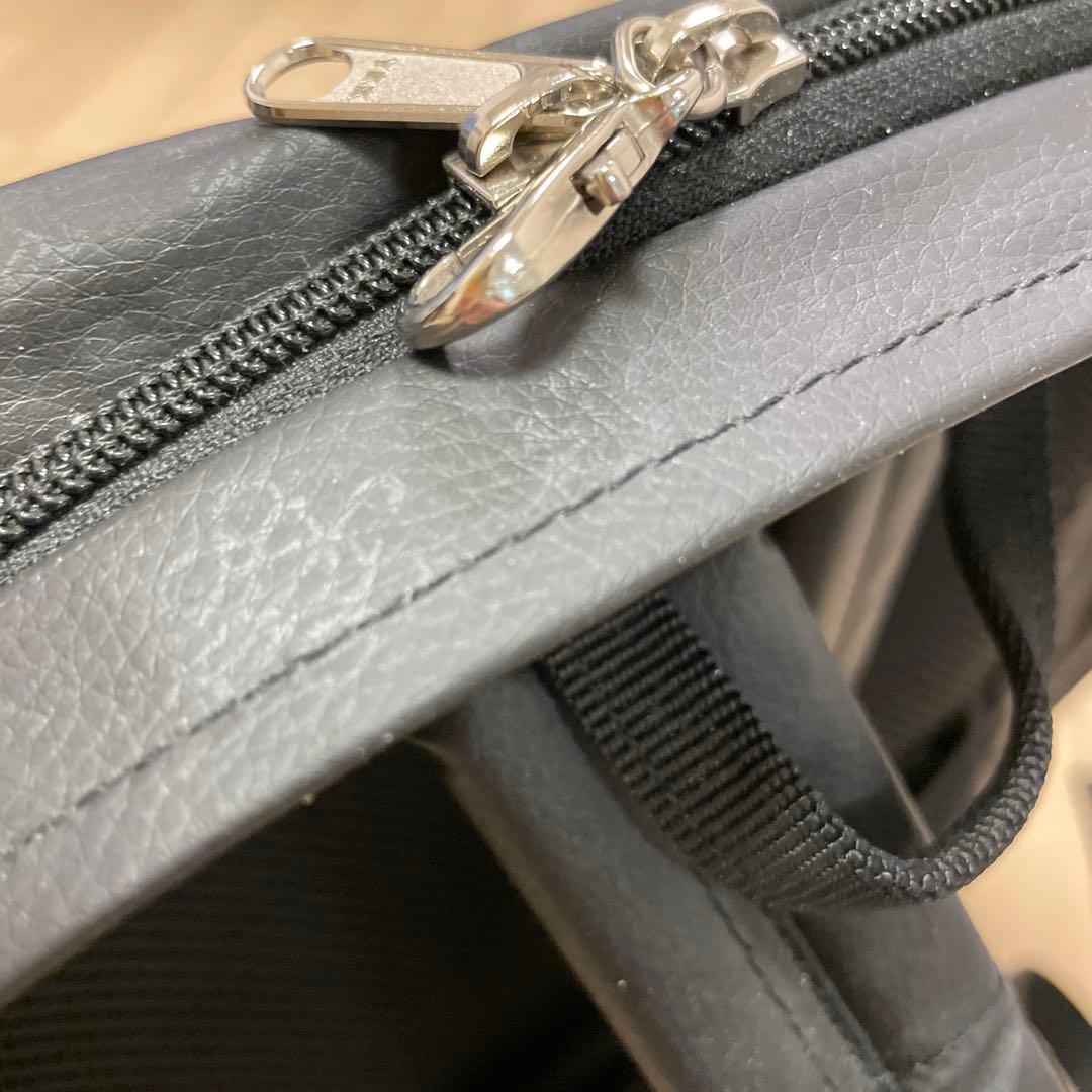 【美品❣】NV151 コミューターリュック　ジェットブラック