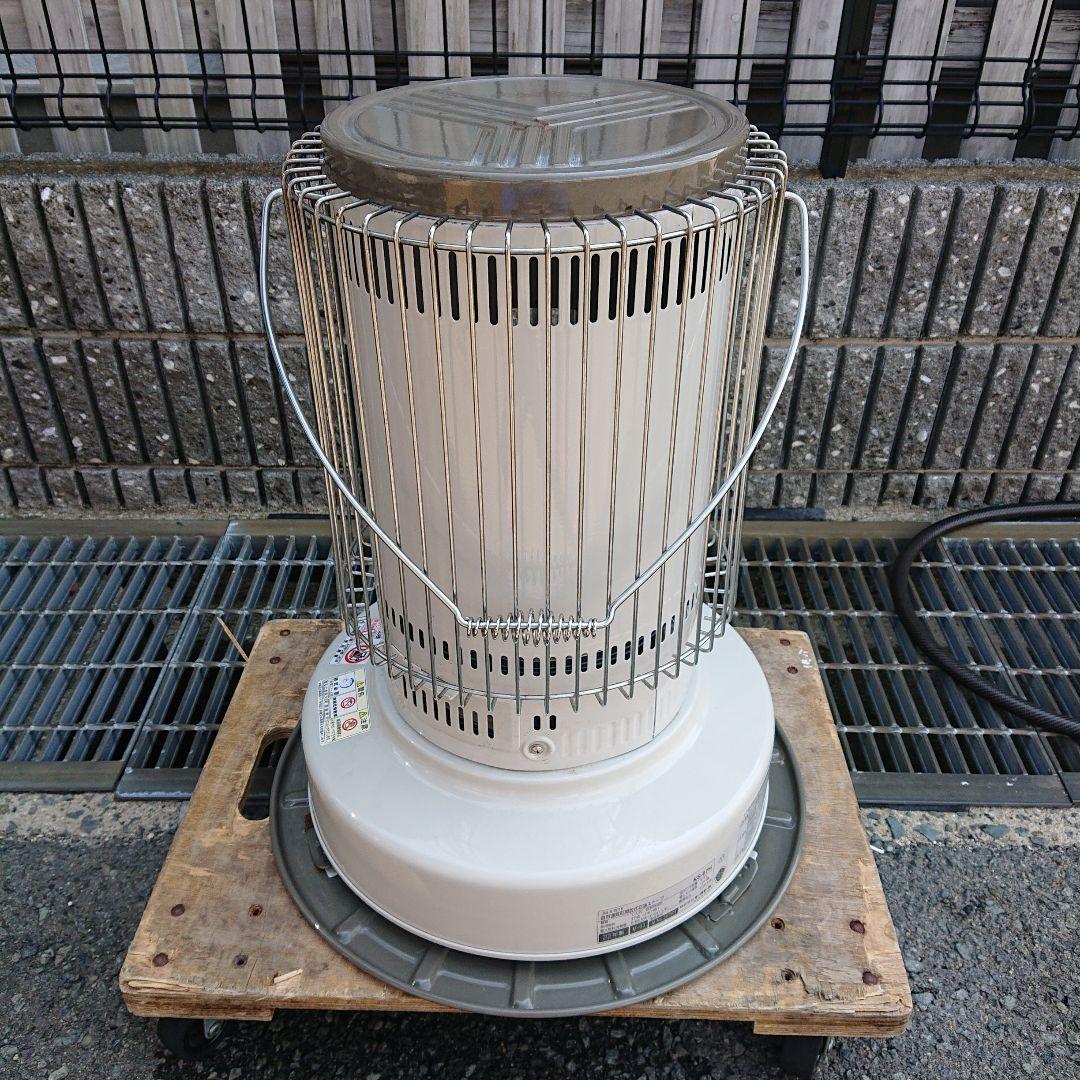 トヨトミ2022年製対流式石油ストーブ 木造17畳/コンクリ24畳 送料無料