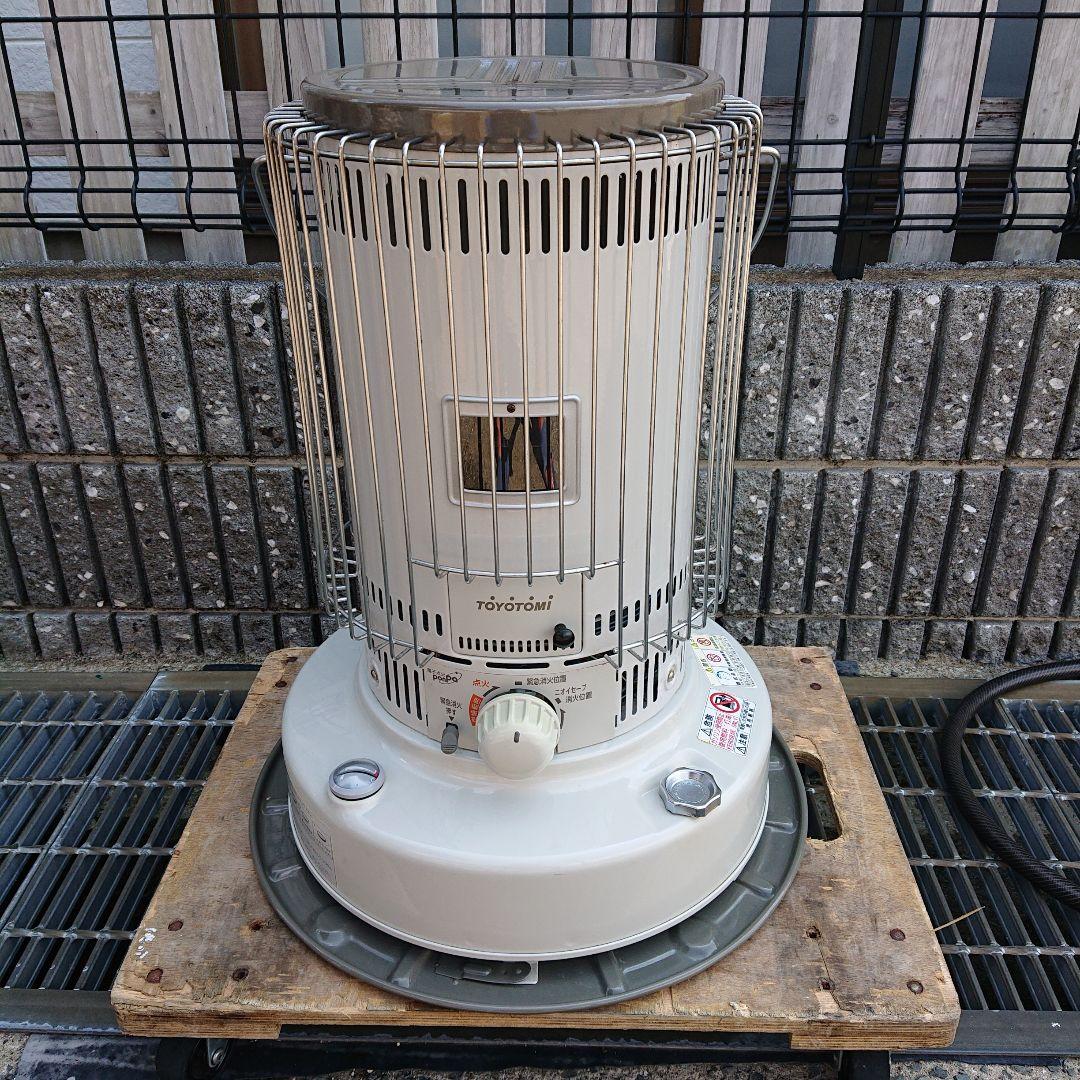 トヨトミ2022年製対流式石油ストーブ 木造17畳/コンクリ24畳 送料無料