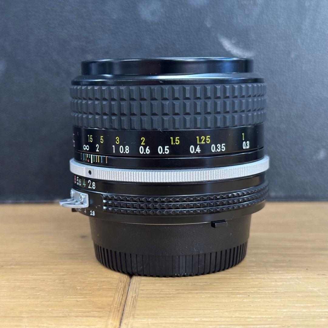 Nikon Ai Nikkor 35mm F2.8 単焦点レンズ