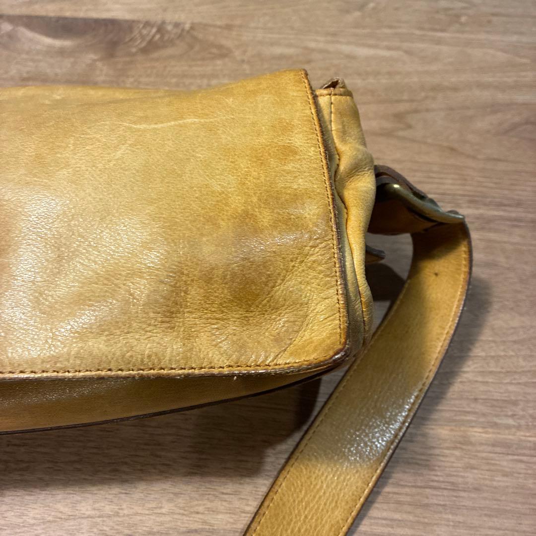 土屋鞄　ガジェットツールボックス