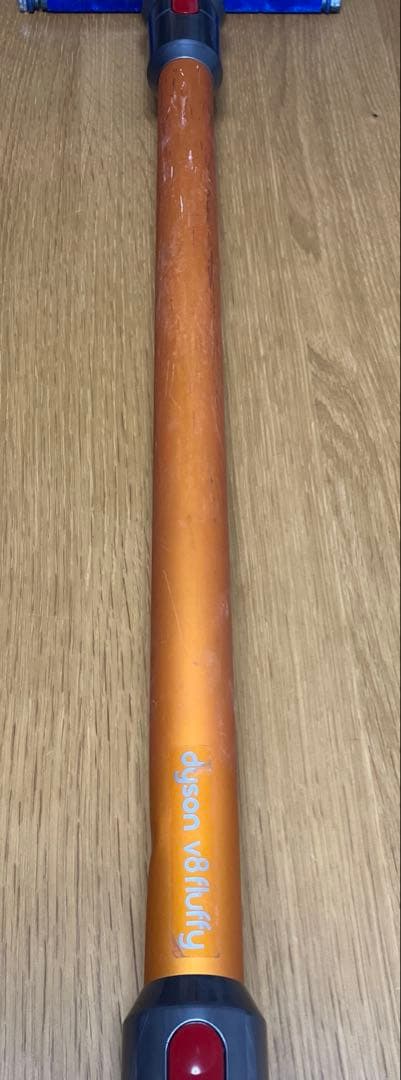 Dyson v8 fluffy スタンド付き