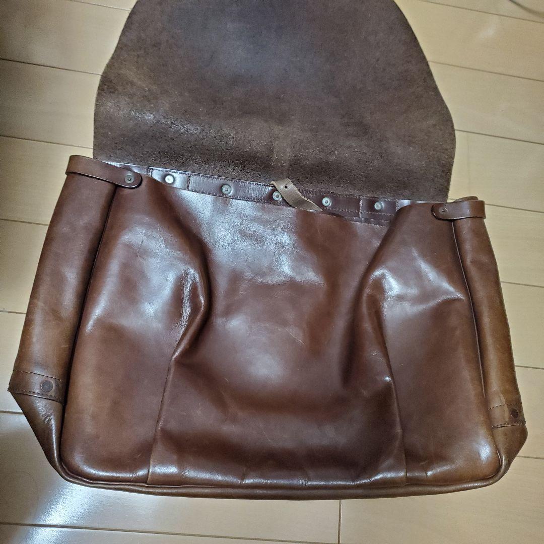 KLASICA MAIL9 ブライドルレザーショルダーバッグ