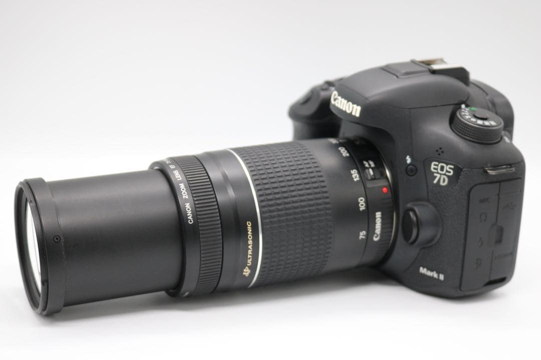 美品 【Canon EOS 7D Mark Ⅱ ダブルレンズセット】 安心保証◎