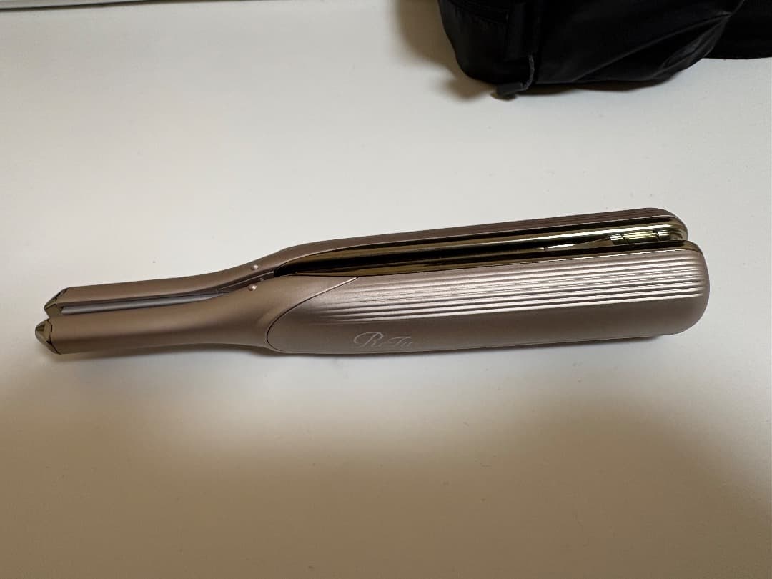 リファ ミニアイロン シャンパンゴールド