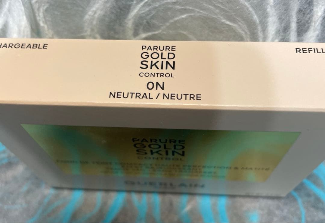 新品未使用　ゲランパリュール ゴールド スキン コントロール コンパクト ON